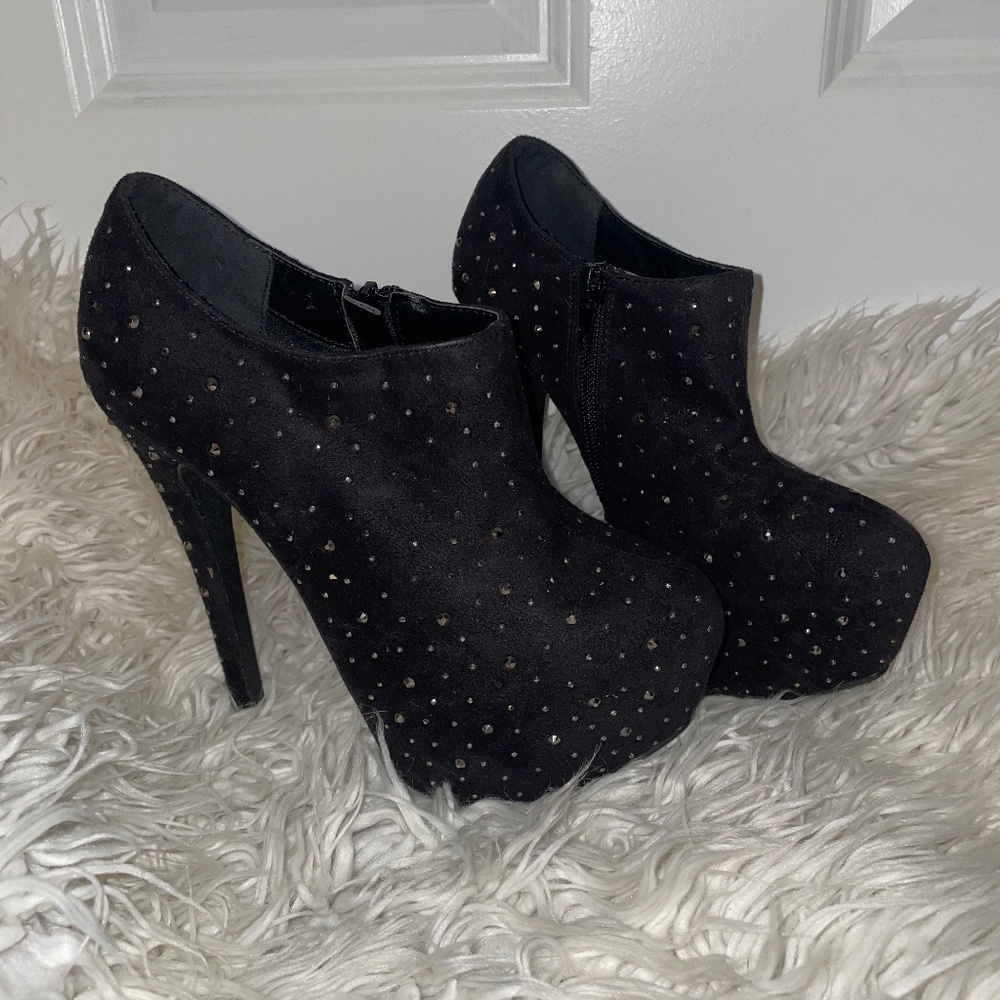 Paprika black stiletto platform bootie zipper sexy heels women’s size 5.5
